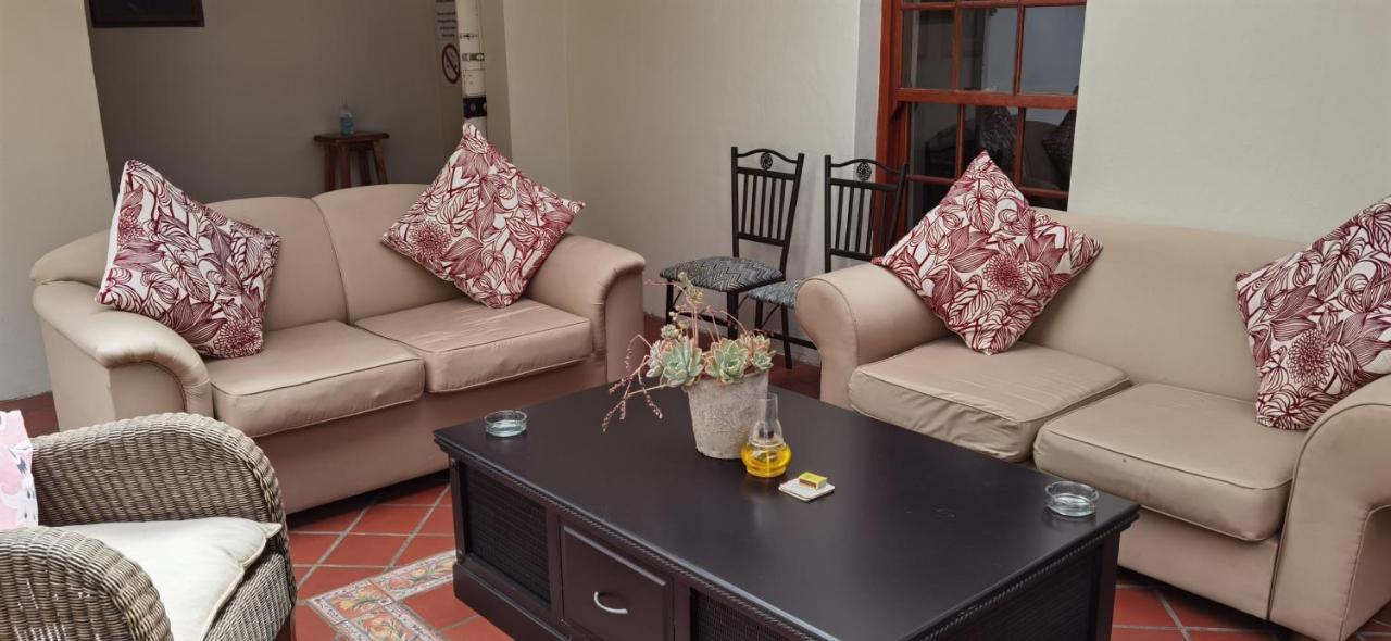 137 High Street Guest House Grahamstown Eksteriør billede