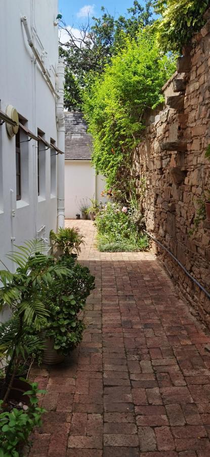 137 High Street Guest House Grahamstown Eksteriør billede
