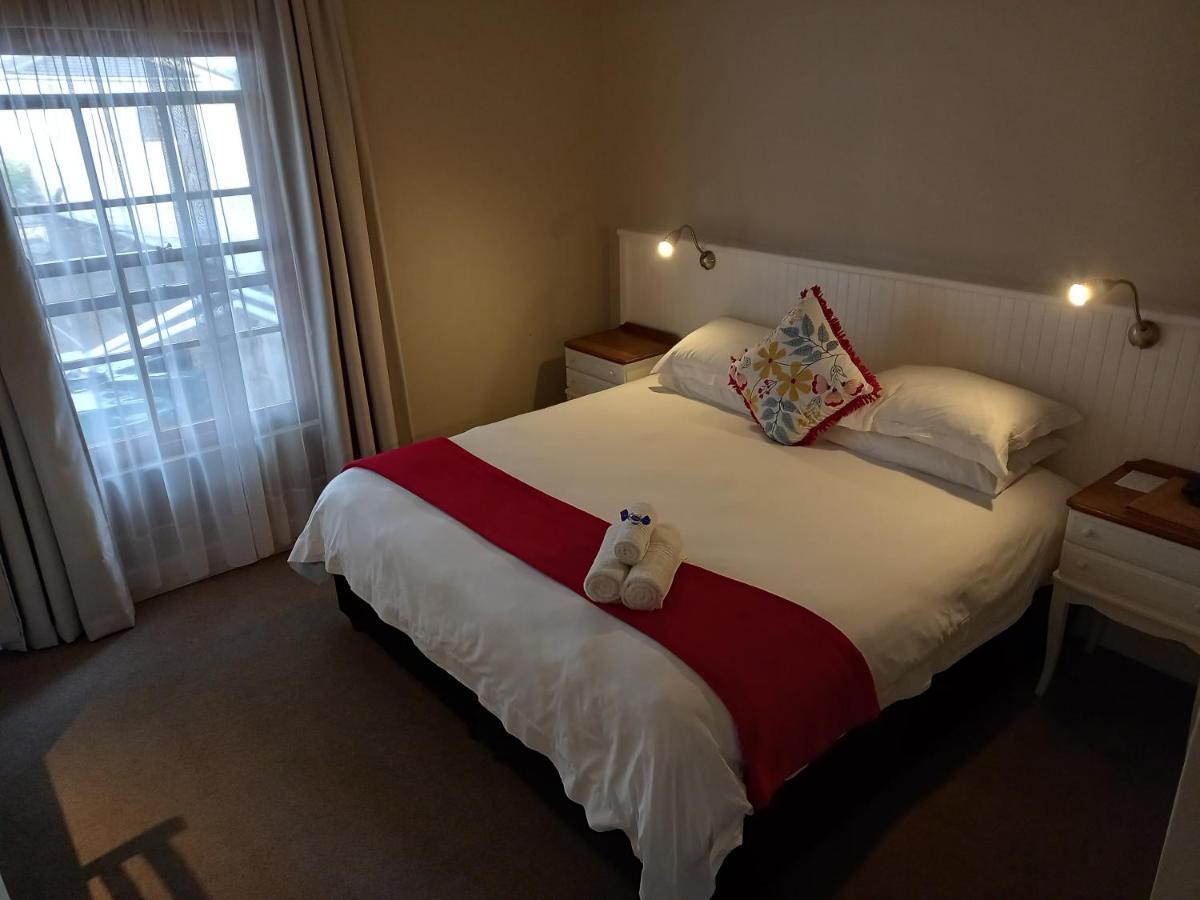 137 High Street Guest House Grahamstown Eksteriør billede