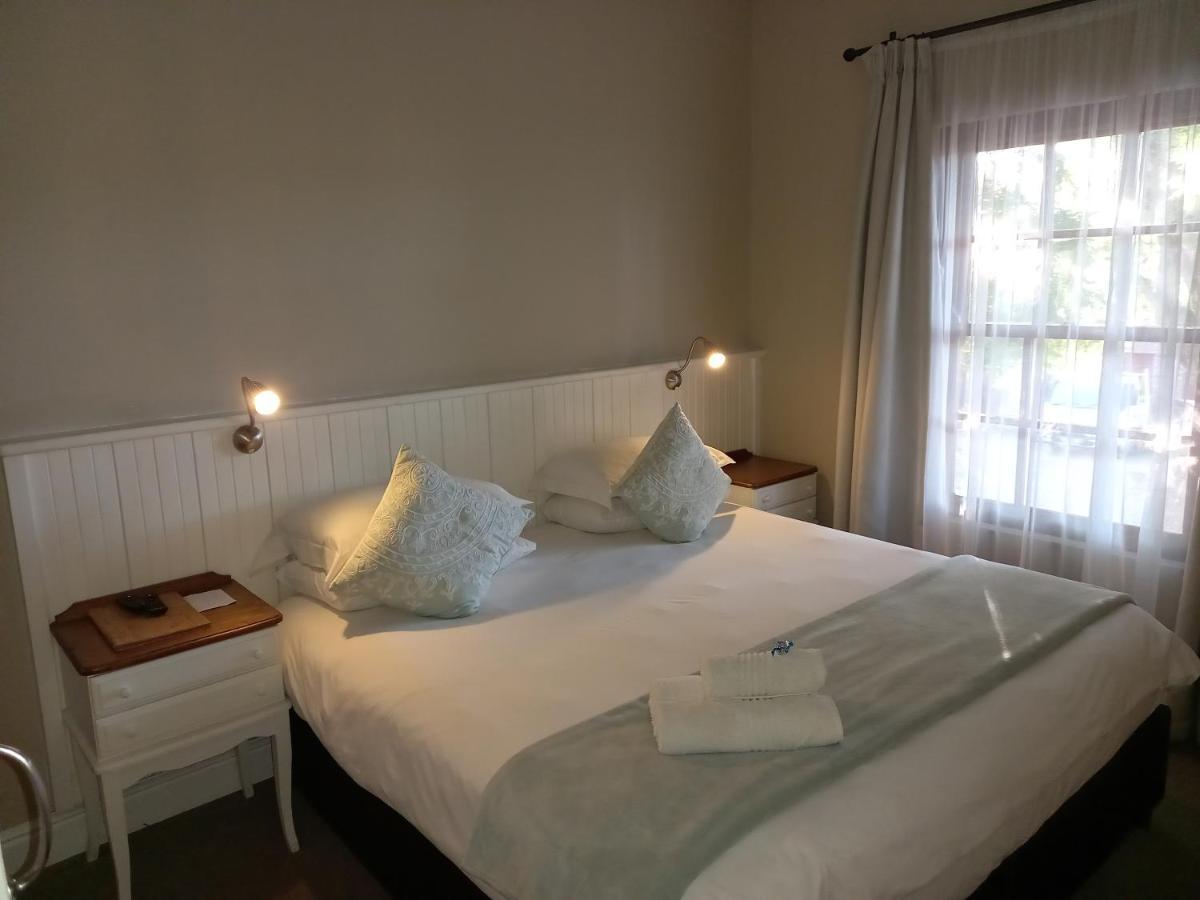 137 High Street Guest House Grahamstown Eksteriør billede