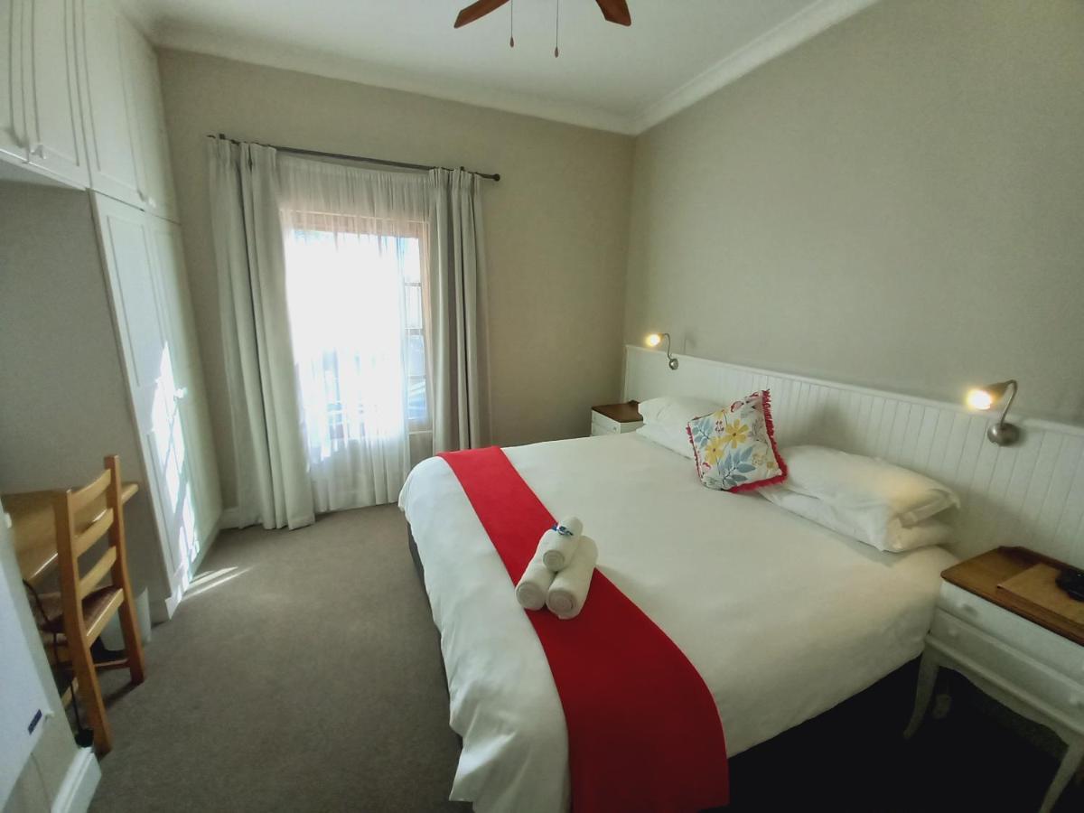 137 High Street Guest House Grahamstown Eksteriør billede